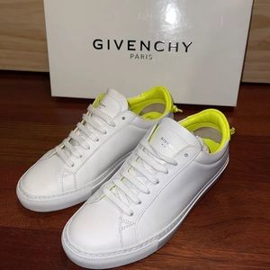 Givenchy urban knot women’s sneakers